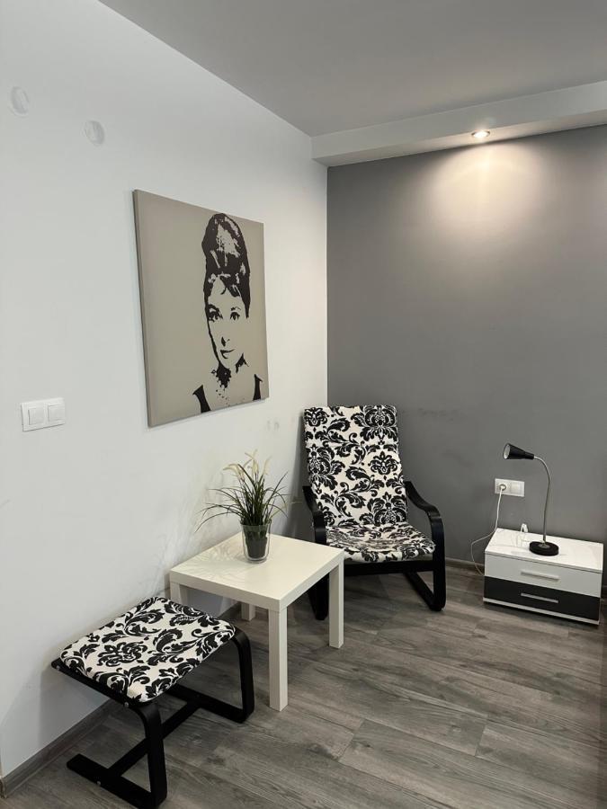 Victoria Hotel Rooms & Victoria Apartment Veliko Tarnovo Luaran gambar
